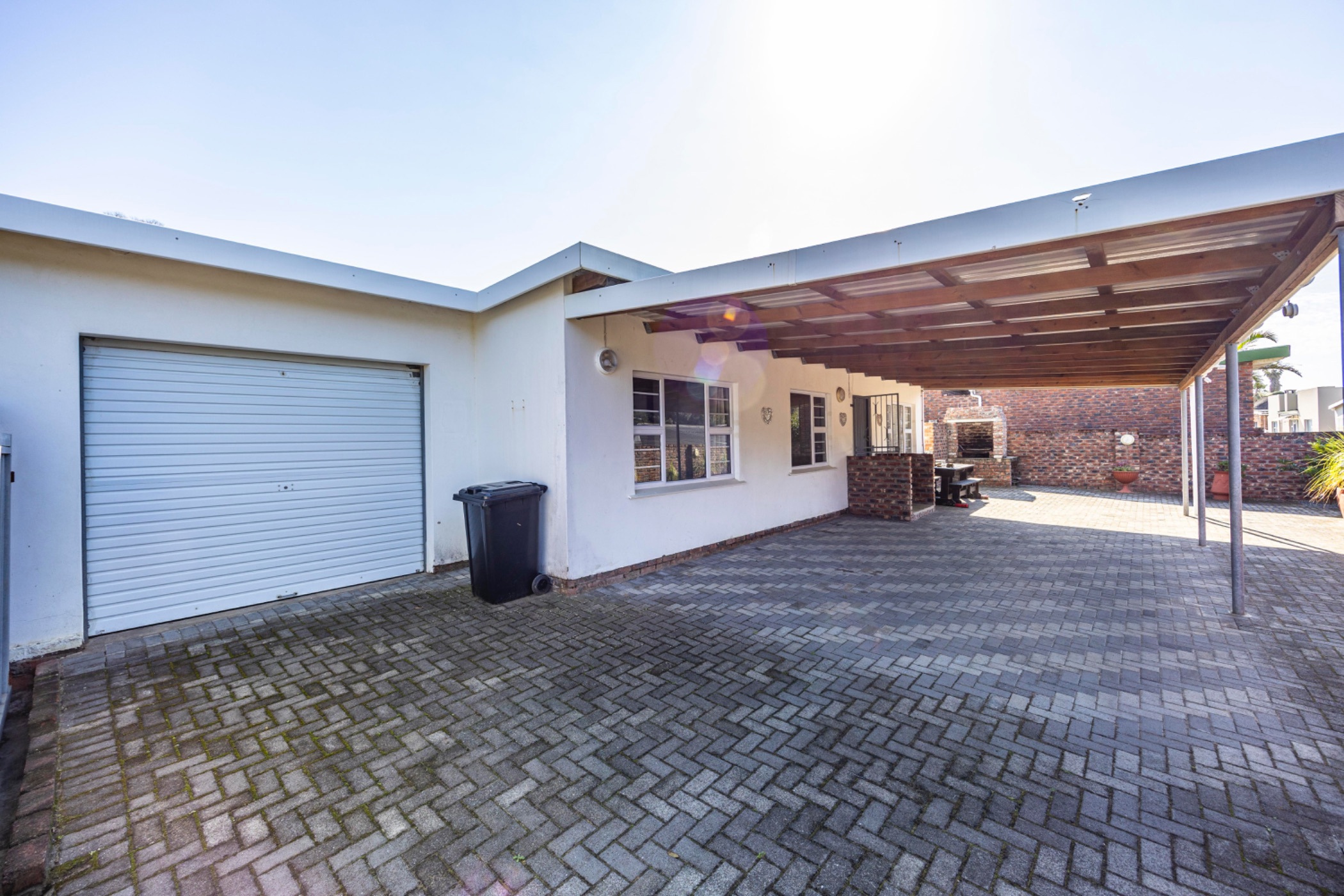 House for sale in Queensberry Bay, Cintsa - 1EZ1708358