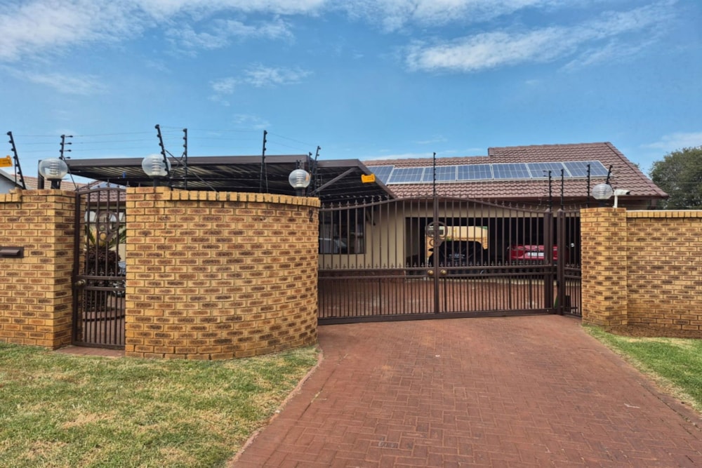 House for sale in Leachville Ext 1 - 1BJ1708454