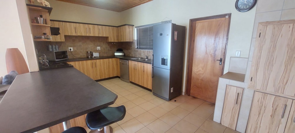 Double-storey apartment for sale in Henties Bay, Namibia - 3NM1708546