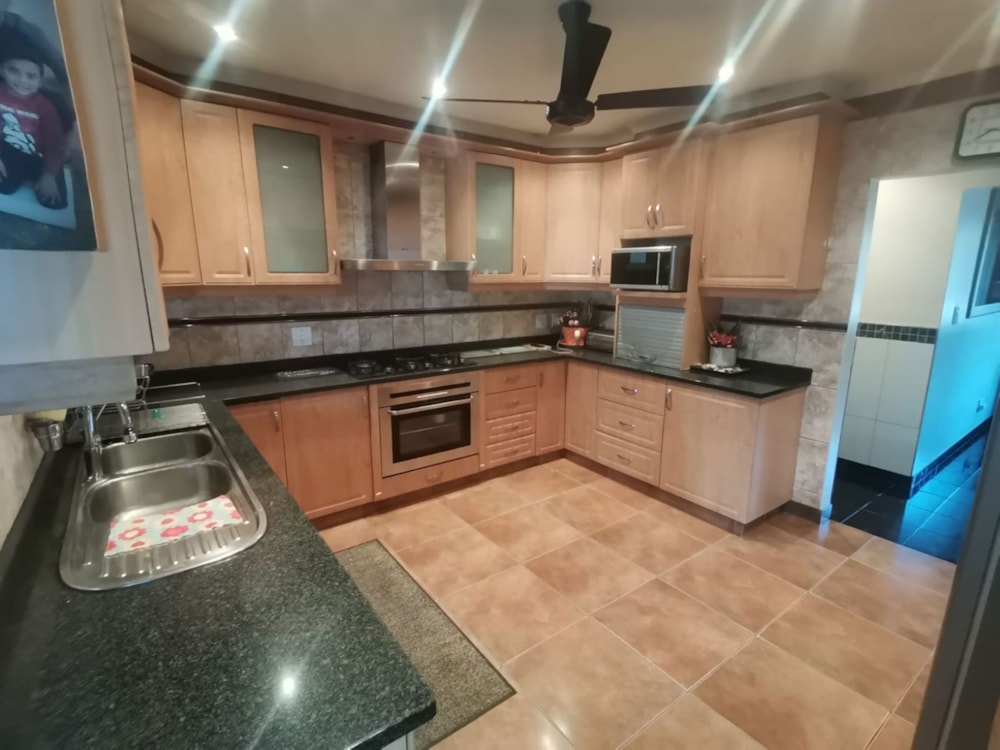 House for sale in Phoenix, KwaZulu-Natal - 1DA1708551 House for sale in Phoenix, KwaZulu-Natal - 1DA1708551