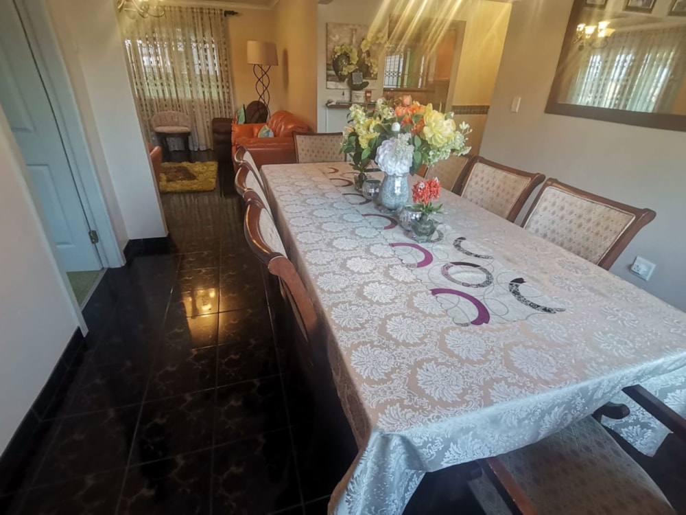 House for sale in Phoenix, KwaZulu-Natal - 1DA1708551 House for sale in Phoenix, KwaZulu-Natal - 1DA1708551