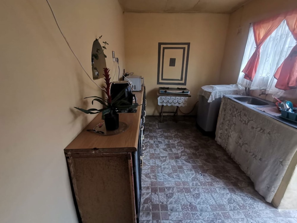 House sold in Phoenix, KwaZulu-Natal - 1DA1708558