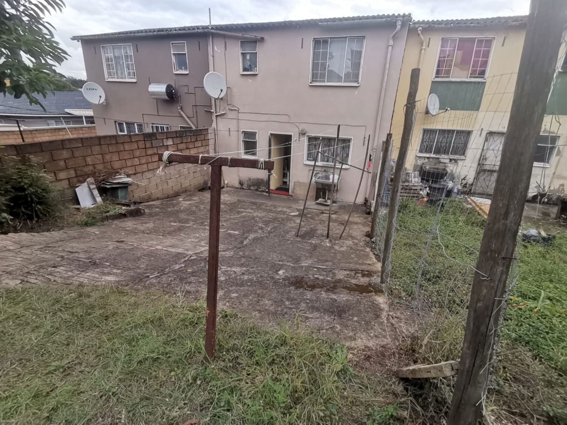 House for sale in Phoenix, KwaZulu-Natal - 1DA1708558