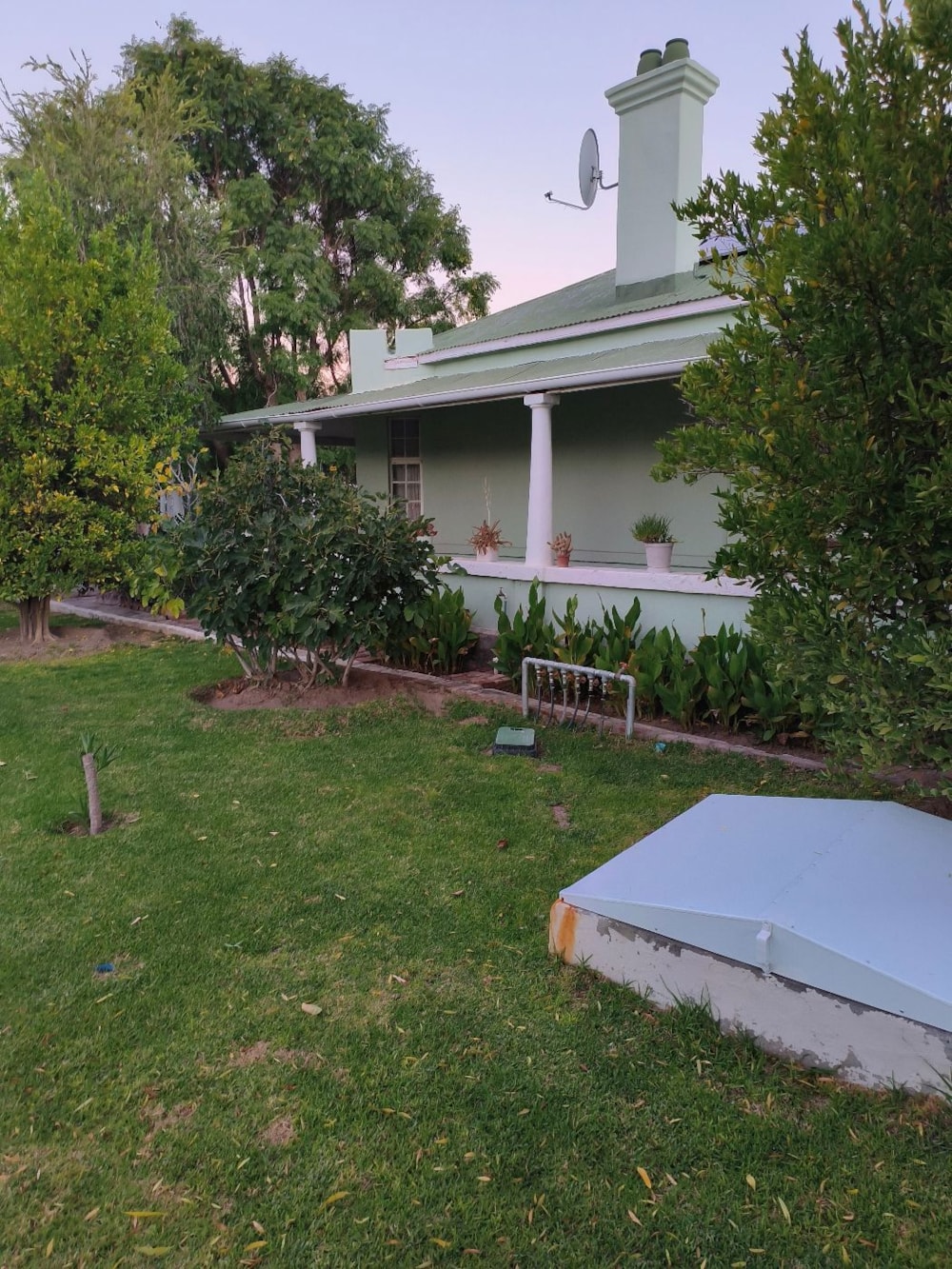 House for sale in Middedorp, Beaufort West - 1KK1708593