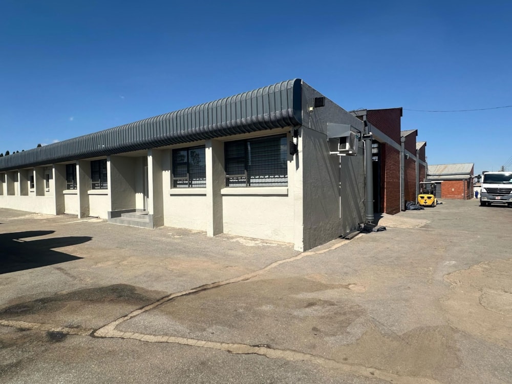 Commercial industrial property for sale in Msasa, Zimbabwe - 3ZB1716538