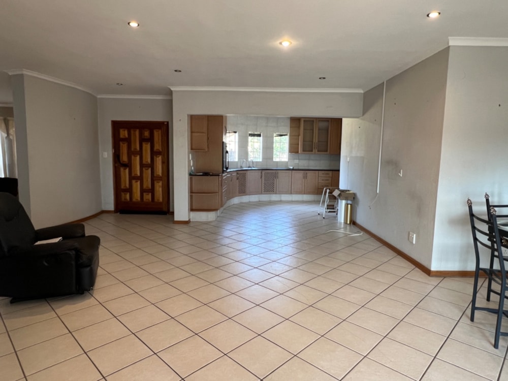 Smallholding for sale in Benoni AH - EN1708778
