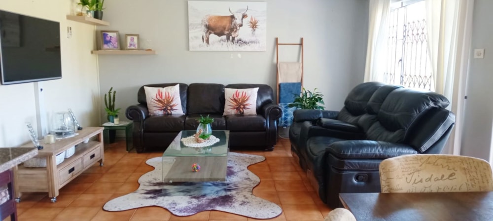 House for sale in Mount Moreland - 1ND1708688