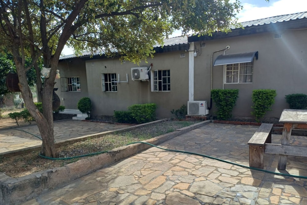 House for sale in Tete, Tete, Mozambique - 3MQ1708736