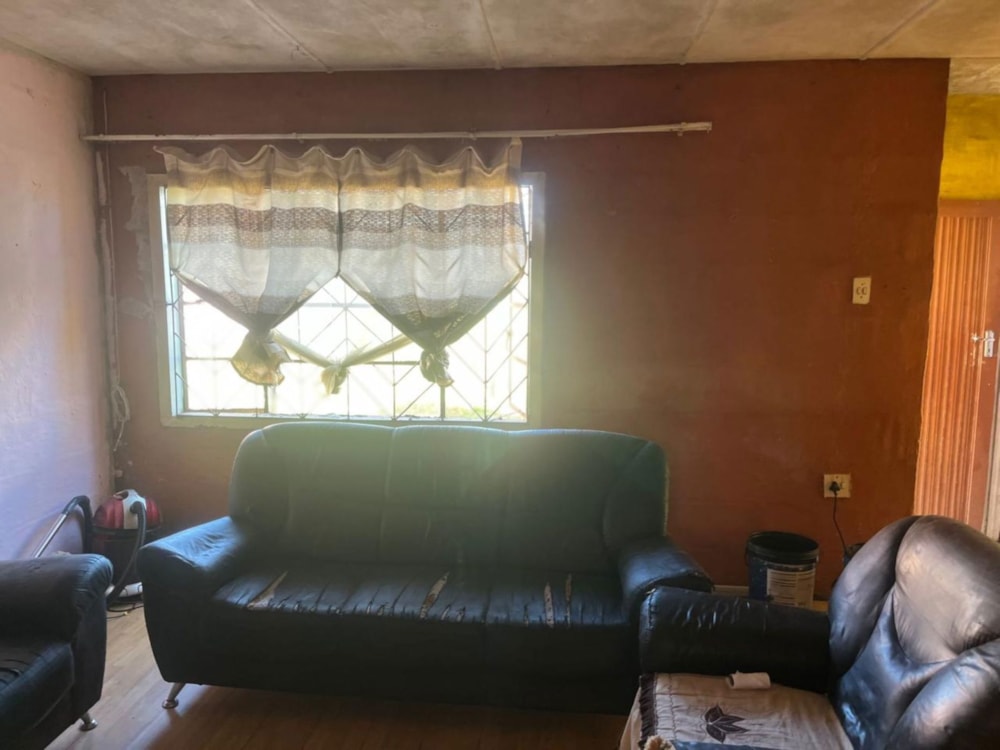 House for sale in Ikwezi - 1MH1708801