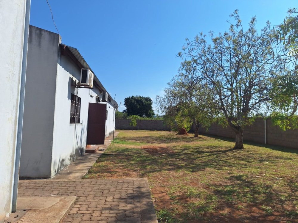 Commercial Building for sale in Matola Rio, Mozambique - 3MQ1709134