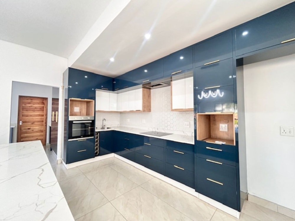 House to rent in Meer en See - 1RY1708806