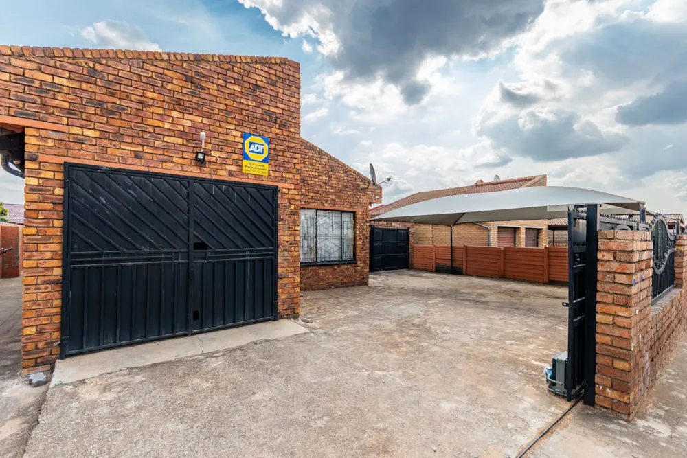 House for sale in Tembisa - KTP1708810