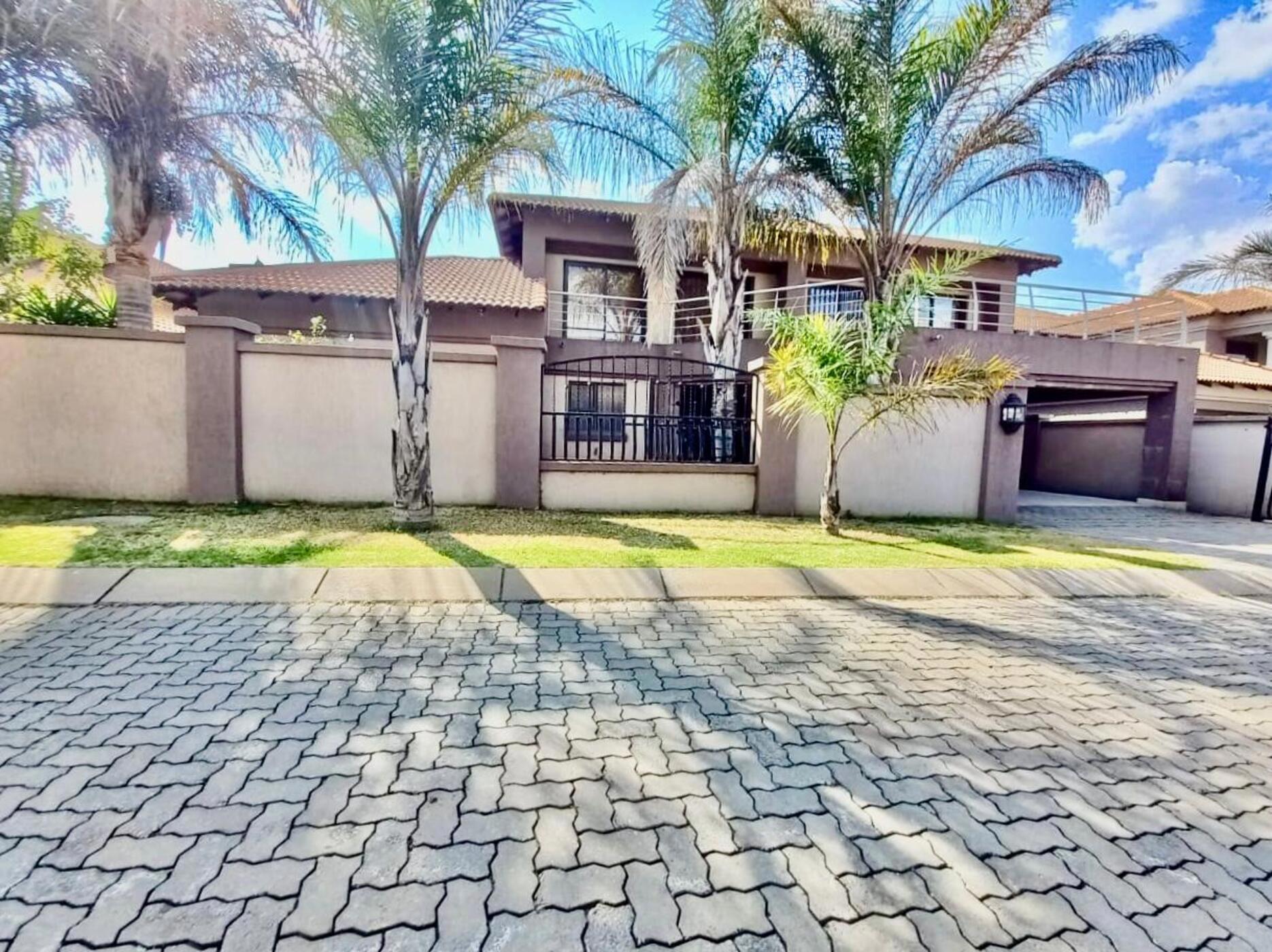 House for sale in  Vanderbijlpark SW 5 - 1VT1708896