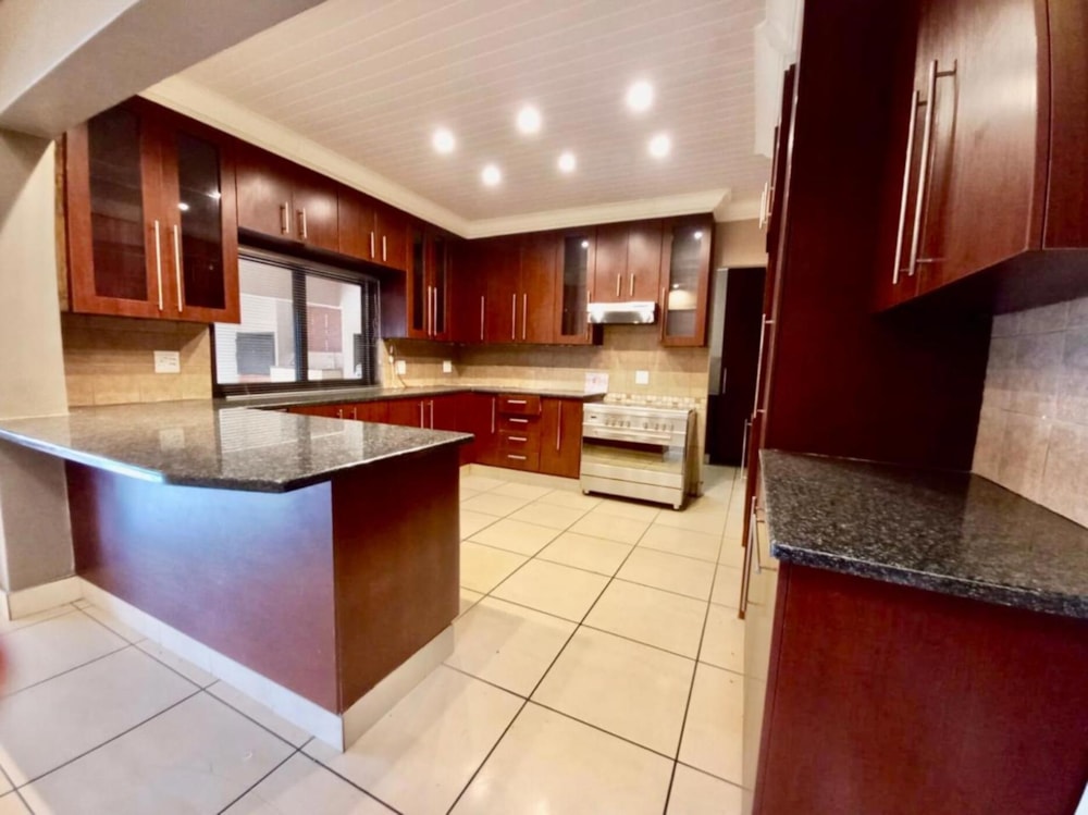 House for sale in  Vanderbijlpark SW 5 - 1VT1708896