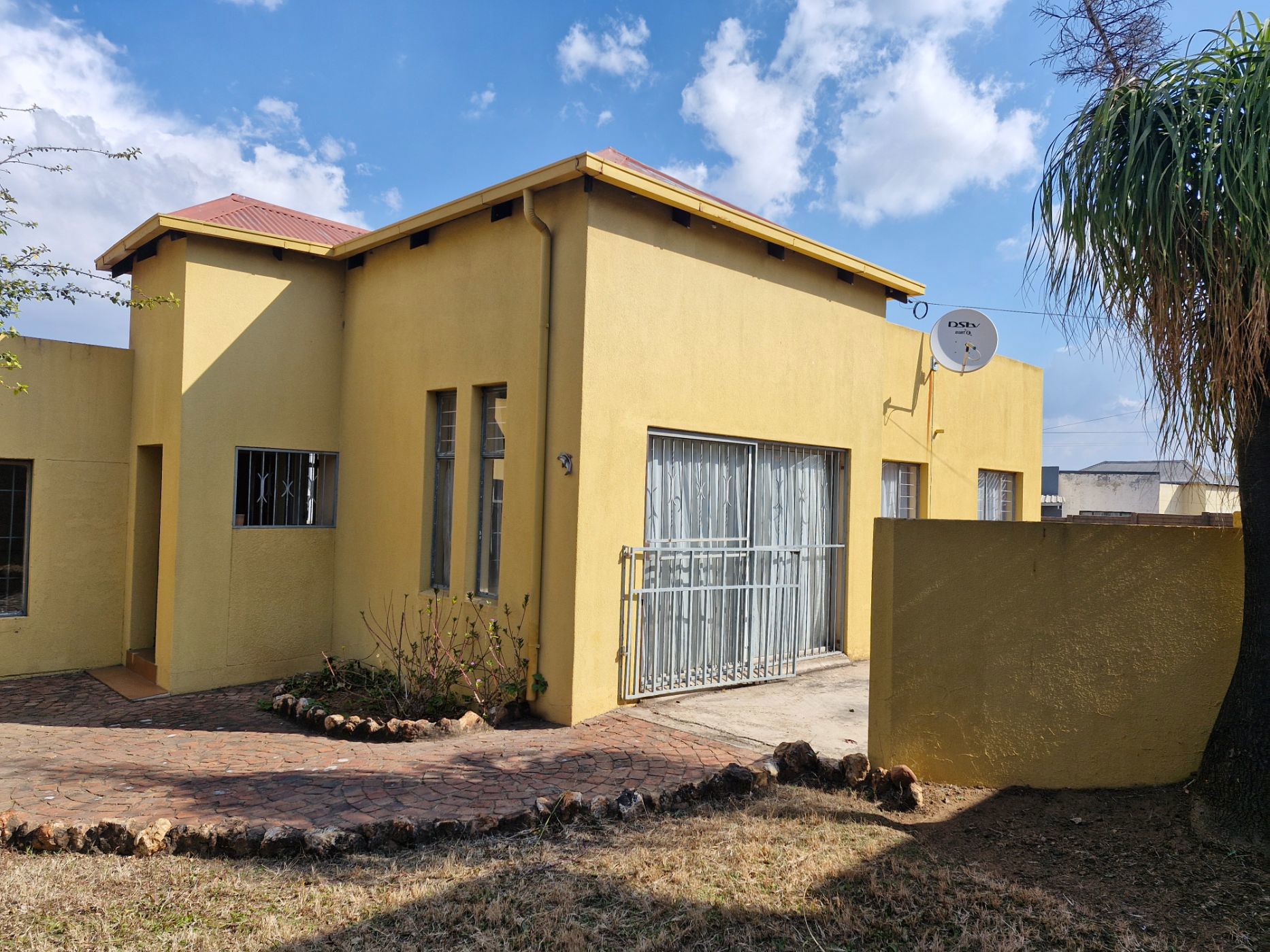 House for sale in The Reeds - CN1709748