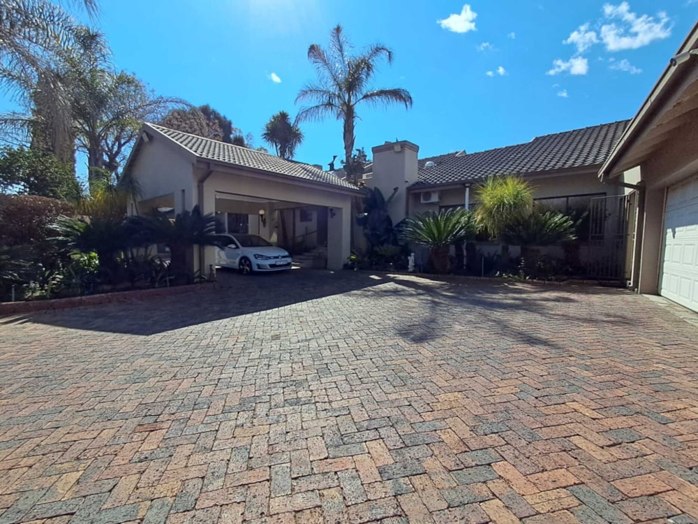 House for sale in  Vanderbijlpark SW 5 - 1VT1708903