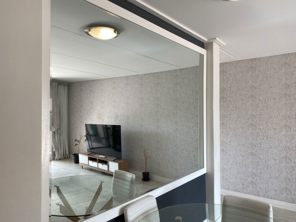 Apartment let in Waterfall, Midrand - MDL1708908