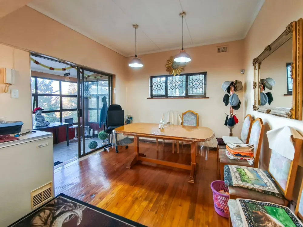 House for sale in Bellair, KwaZulu-Natal - 1DA1709257 House for sale in Bellair, KwaZulu-Natal - 1DA1709257
