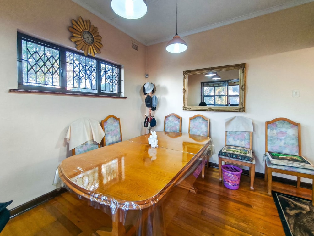 House for sale in Bellair, KwaZulu-Natal - 1DA1709257 House for sale in Bellair, KwaZulu-Natal - 1DA1709257