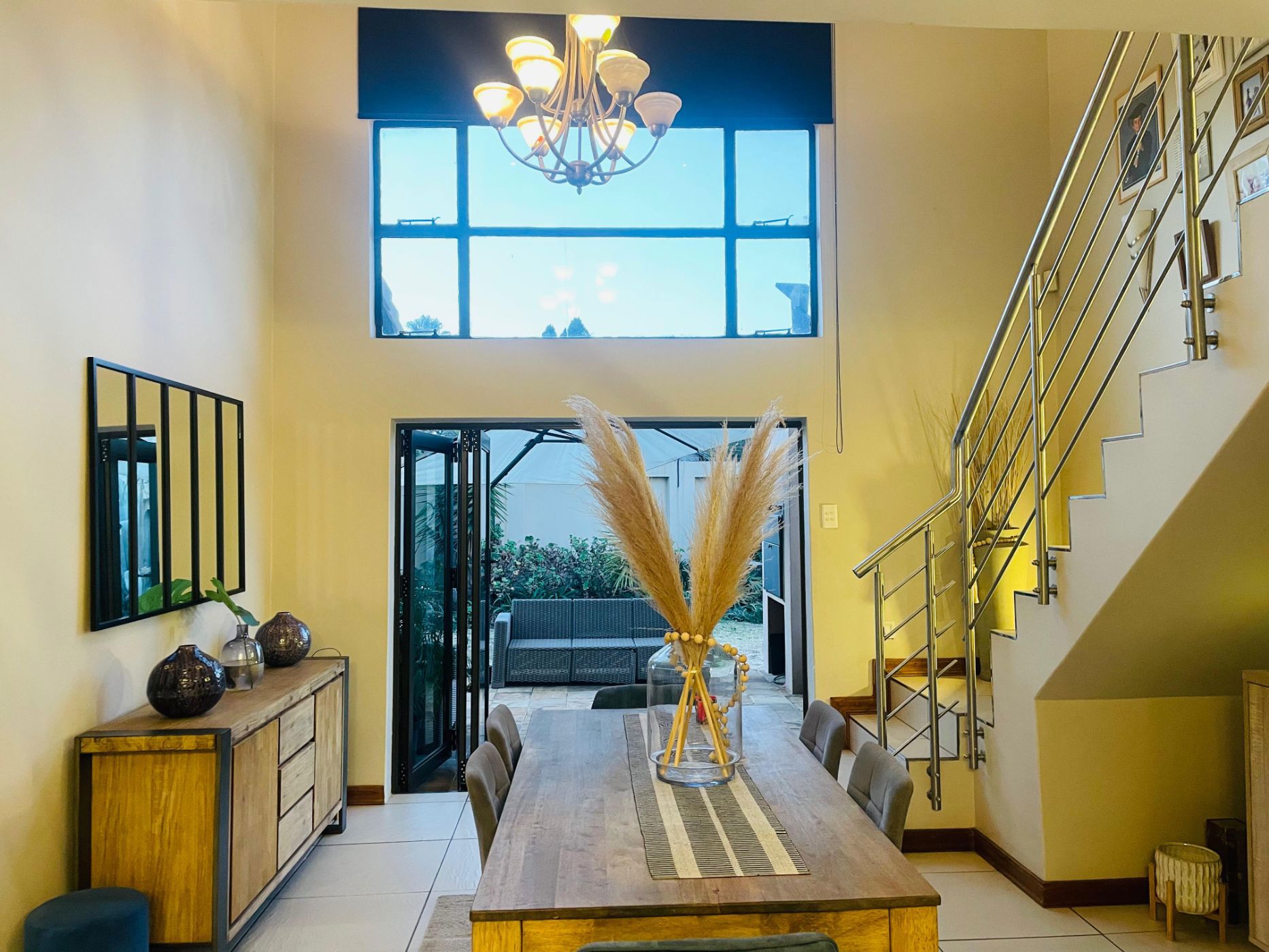 Double-storey house let in Glen Marais - ENL1709026