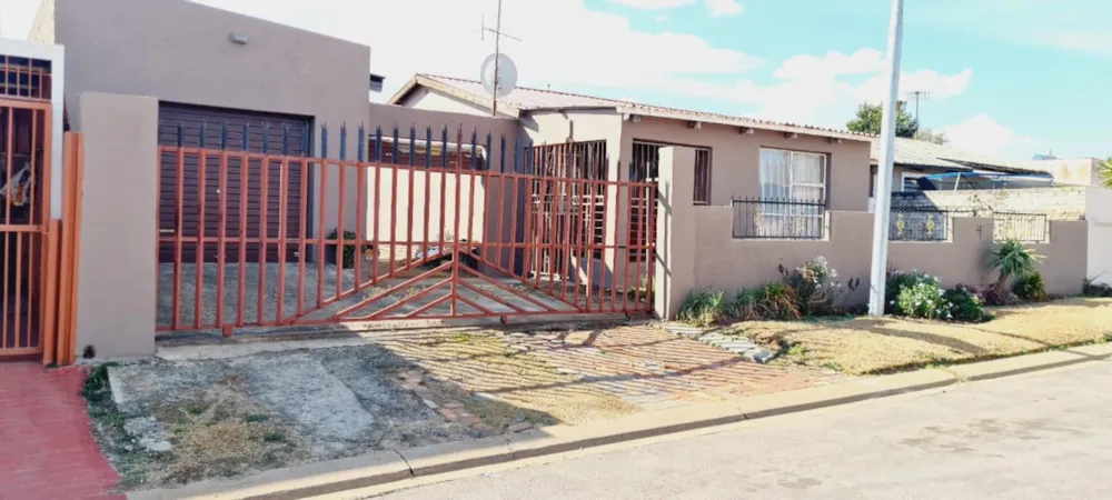 House sold in Eldorado Park - 1GV1709115