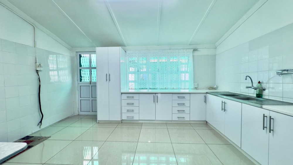 House for sale in Essenwood - 1DA1709016 House for sale in Essenwood - 1DA1709016