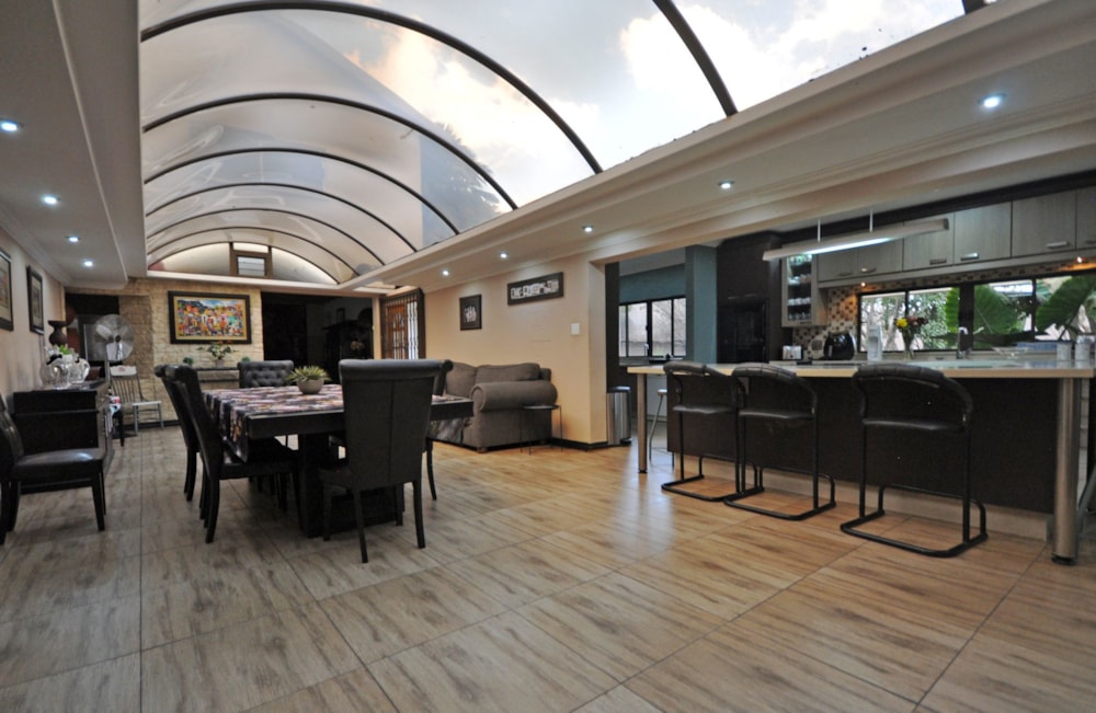 House for sale in  Vanderbijlpark SW 5 - 1VT1709072