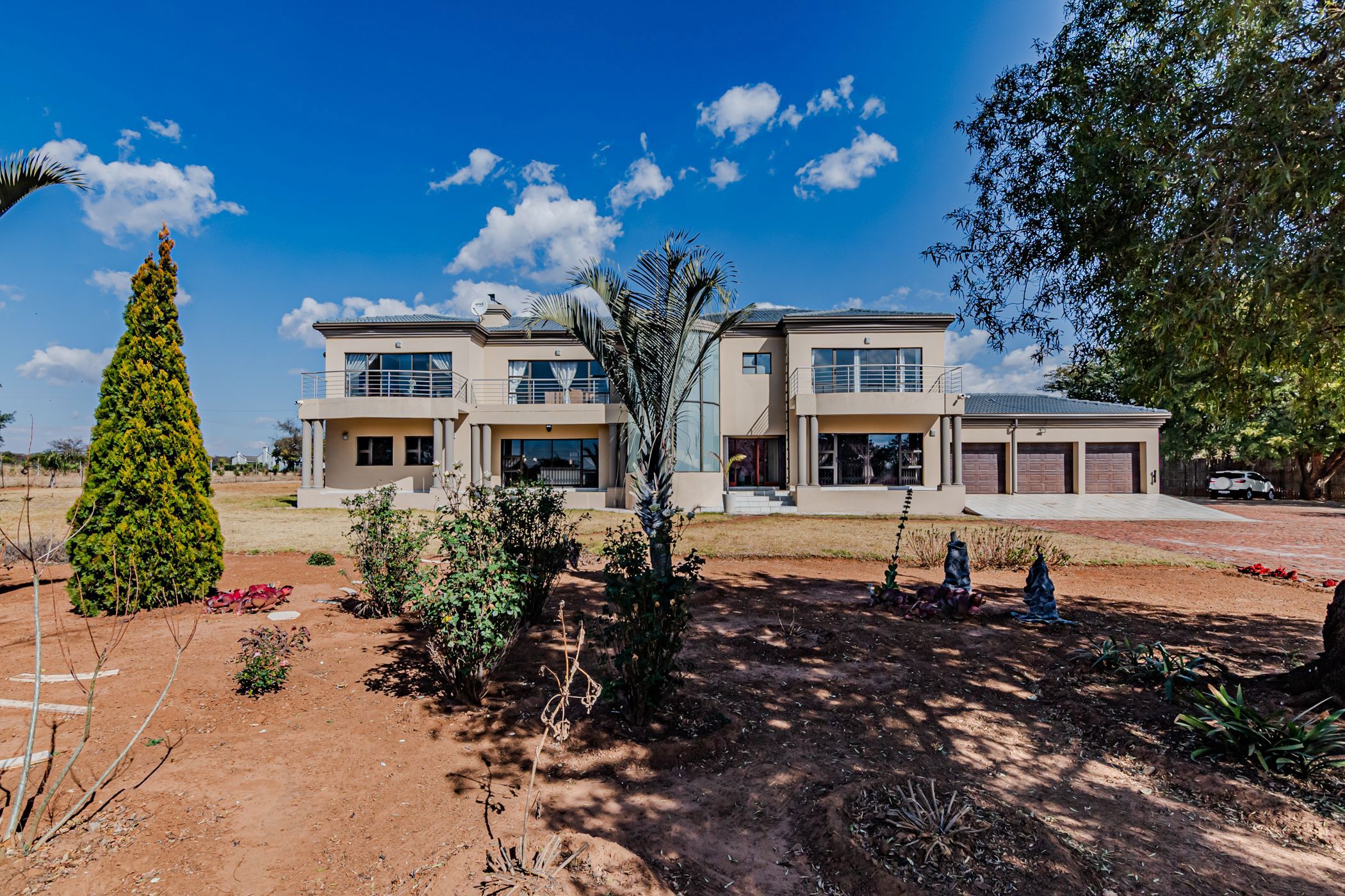 Smallholding for sale in Kameelfontein - PTM1709137