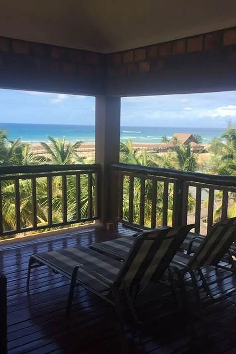 Beachfront villa sold in Praia da Barra, Mozambique - 3MQ1709141