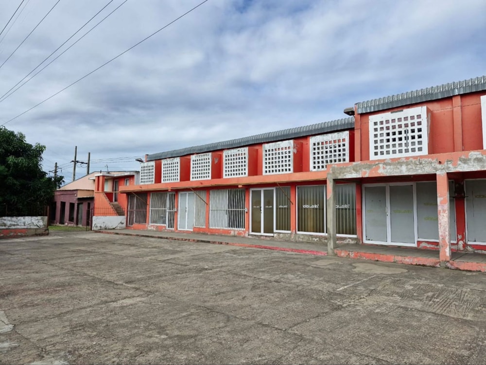 Commercial Building for sale in Matola, Mozambique - 3MQ1709207