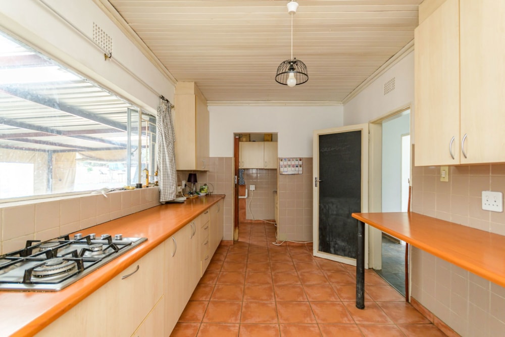 House for sale in Aston Manor - KTP1709212