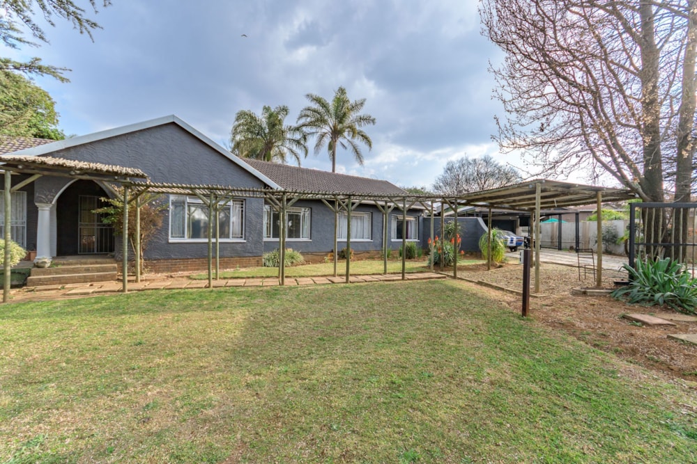 House for sale in Aston Manor - KTP1709212