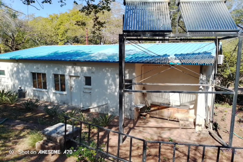 Commercial Building for sale in Matabeleland, Zimbabwe - 3ZB1709209 Commercial Building for sale in Matabeleland, Zimbabwe - 3ZB1709209