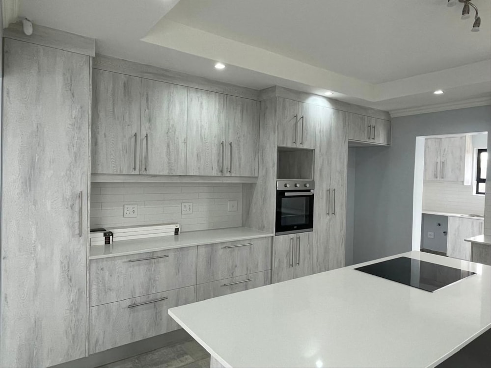 House for sale in Mile 4, Namibia - 3NM1709234