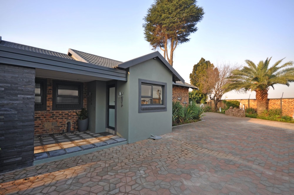 House for sale in Risiville - 1VT1709355 House for sale in Risiville - 1VT1709355