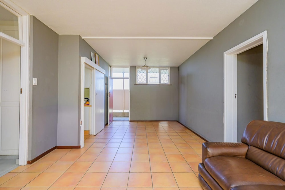 Apartment for sale in Pinetown - 1WP1709400 Apartment for sale in Pinetown - 1WP1709400