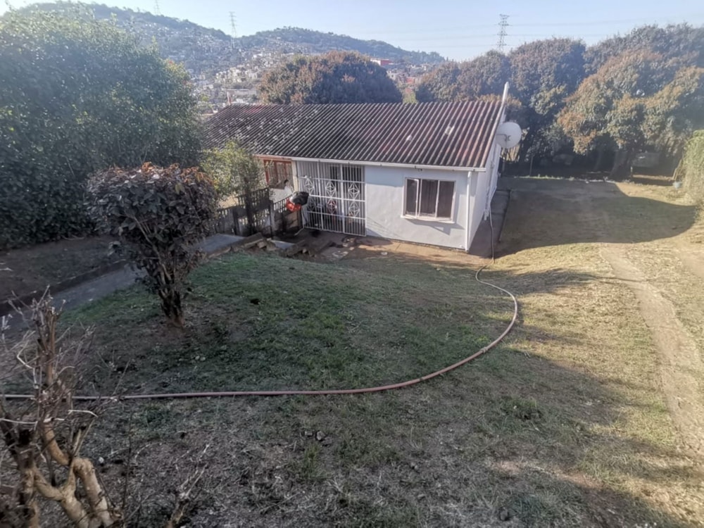 House for sale in Trenance Manor - 1DA1709410