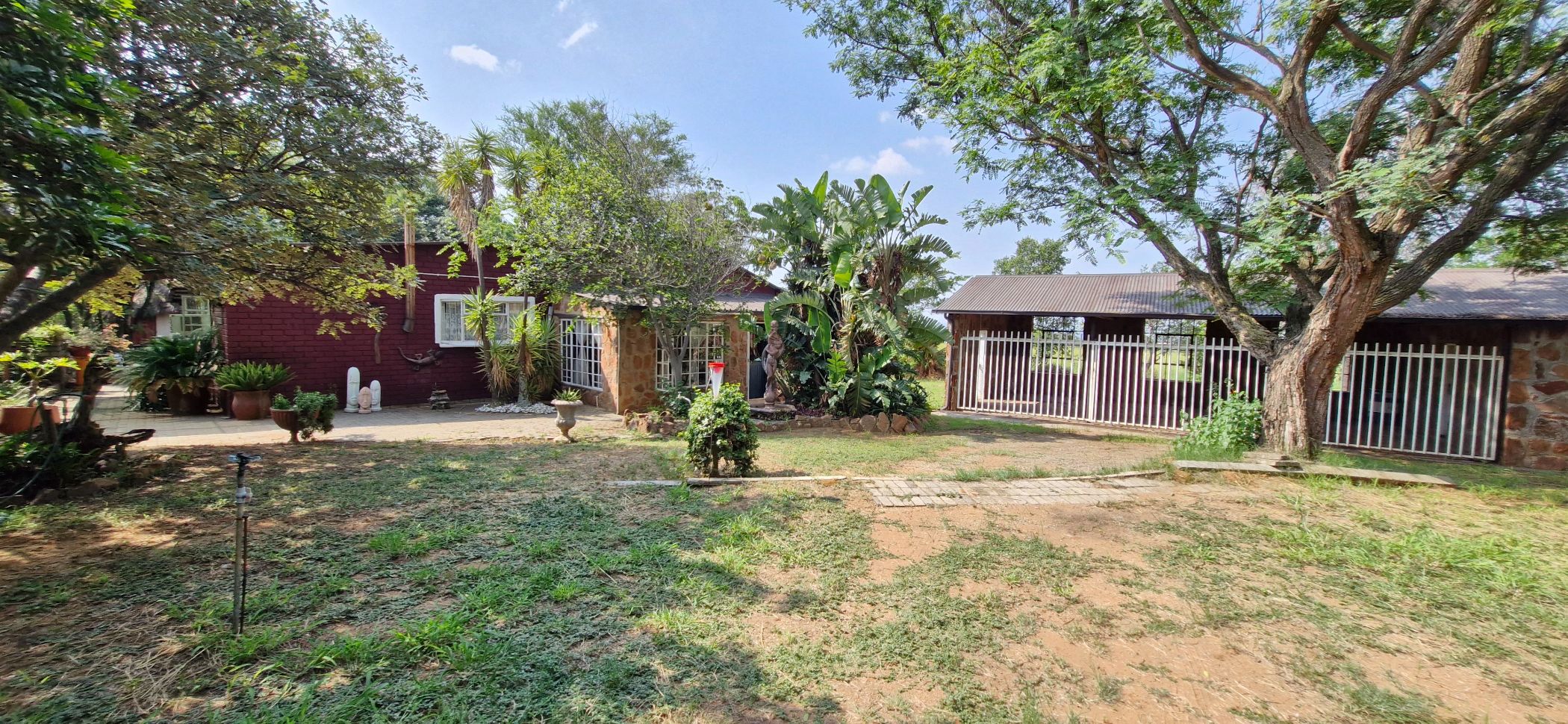 Mixed use farm for sale in Buffelshoek - 1RU1709460