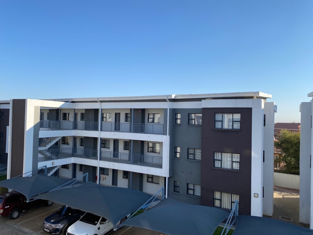 Apartment for sale in Broadhurst, Botswana - 3BO1709621 Apartment for sale in Broadhurst, Botswana - 3BO1709621