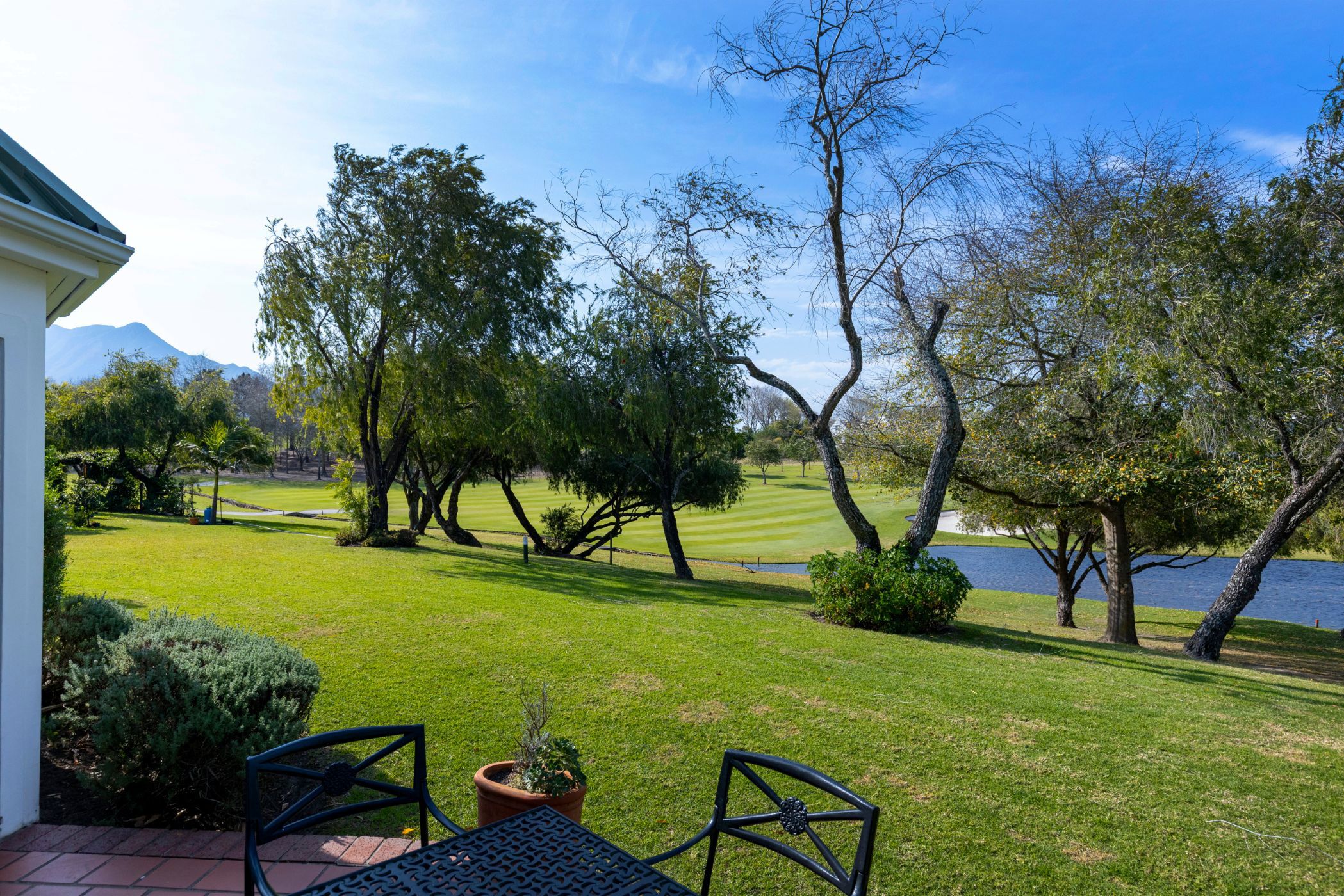 House let in Fancourt - GEO1709641