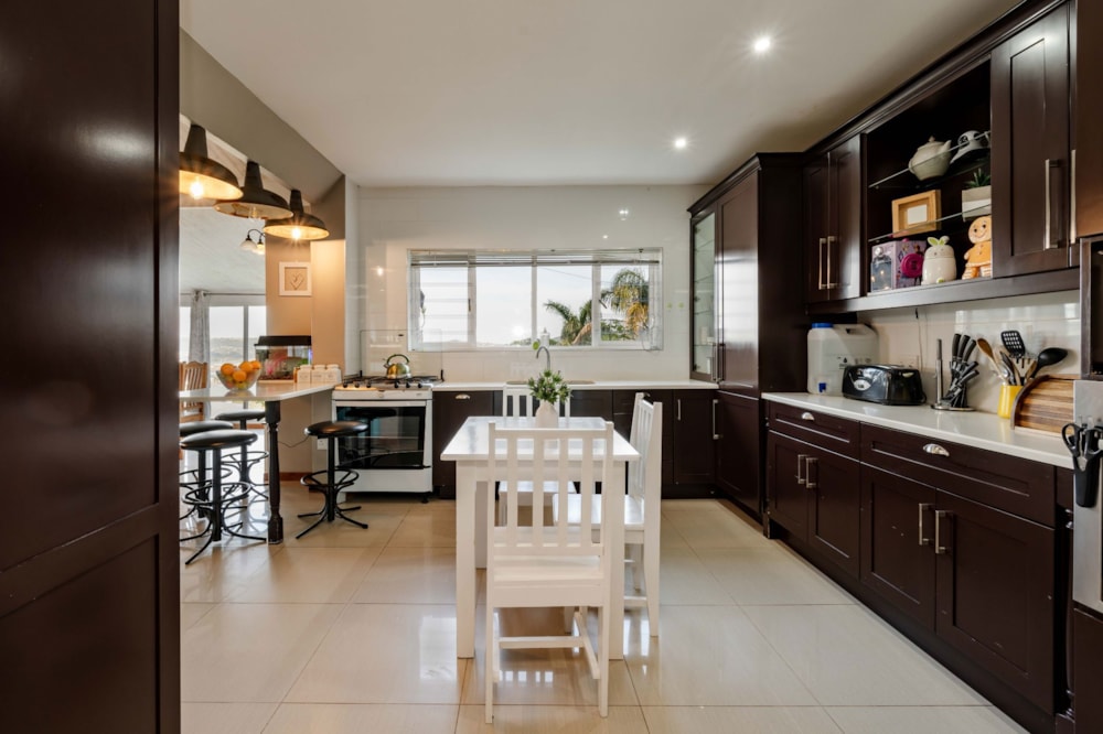 House for sale in Heuwelkruin, Knysna - 1KG1709698 House for sale in Heuwelkruin, Knysna - 1KG1709698