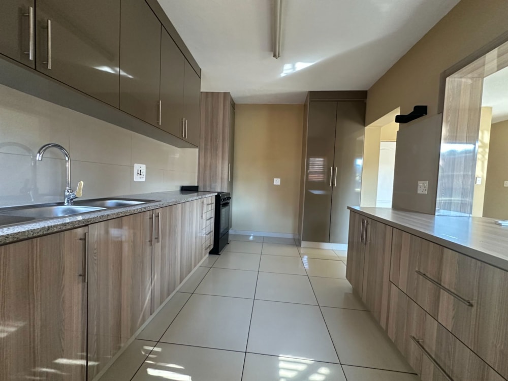 Townhouse to rent in Meer en See - 1RY1706300 Townhouse to rent in Meer en See - 1RY1706300