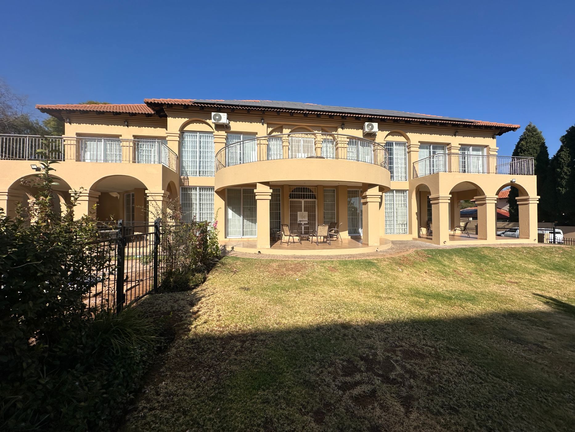 Cluster to rent in Waterkloof Ridge - PTL1706121