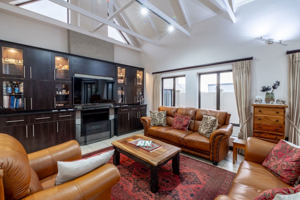 House for sale in Kingswood Golf Estate - GEO1708658