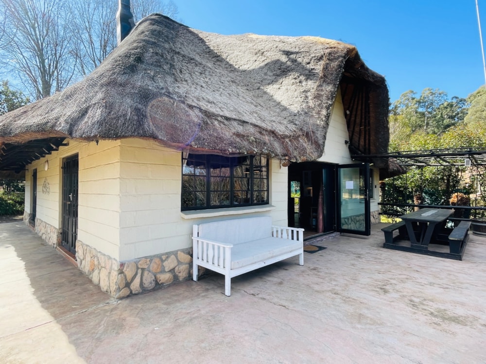 Double-storey house for sale in Underberg - 1UB1708023