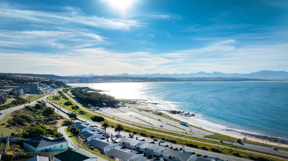 House for sale in Mossel Bay Central - 1MB1705568 House for sale in Mossel Bay Central - 1MB1705568