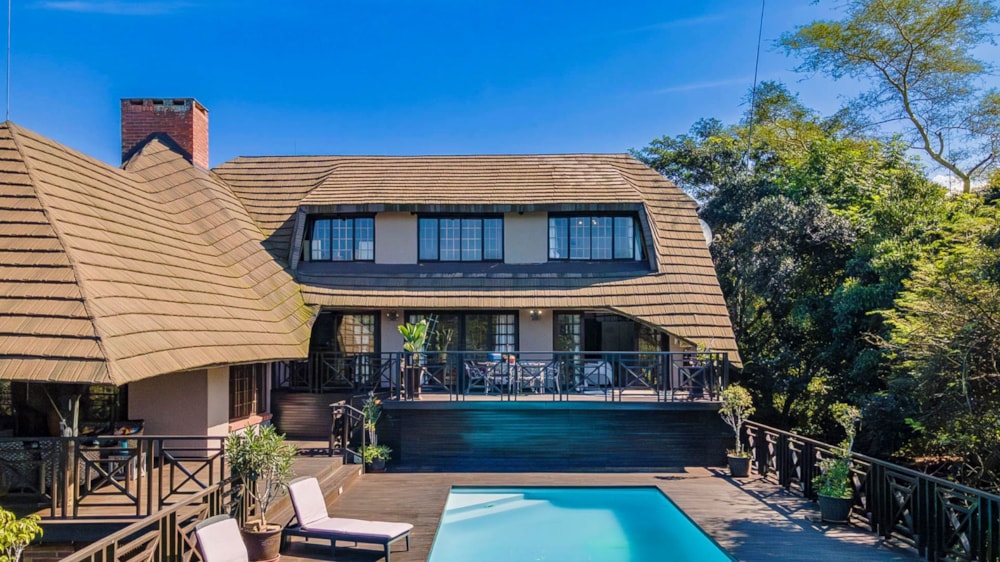 Security complex home for sale in Kloof - 1KF1709161 Security complex home for sale in Kloof - 1KF1709161