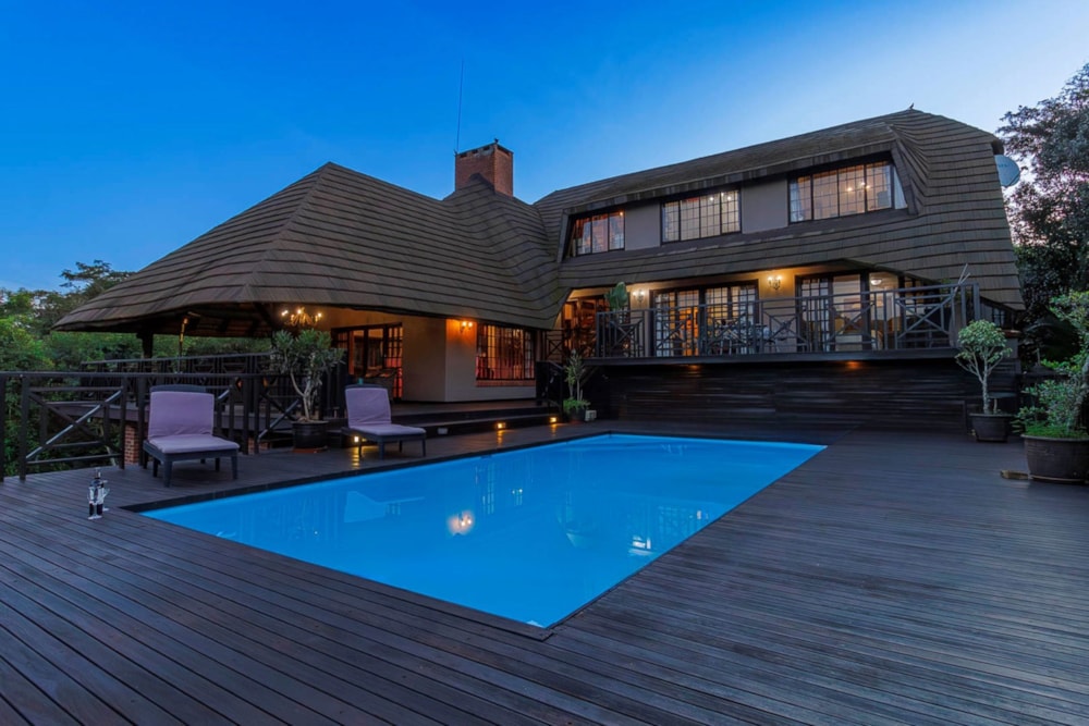 Security complex home for sale in Kloof - 1KF1709161 Security complex home for sale in Kloof - 1KF1709161