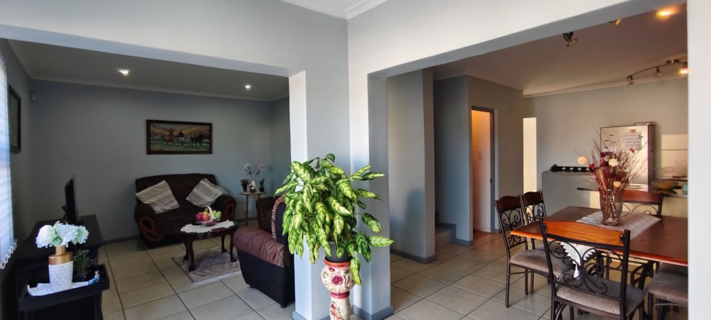 Townhouse for sale in Langebaan North - LA1707743 Townhouse for sale in Langebaan North - LA1707743