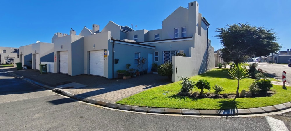 Townhouse for sale in Langebaan North - LA1707743 Townhouse for sale in Langebaan North - LA1707743